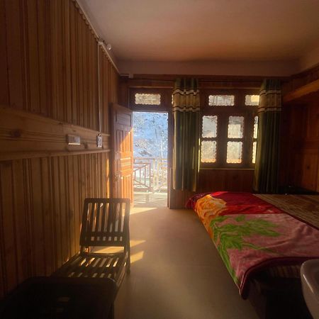 Hotel Sss The Chanshal Retreat Khashdhār Eksteriør bilde